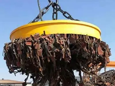 इलेक्ट्रो परमानेंट लिफ्टिंग मैग्नेट के साथ स्क्रैपयार्ड लाभ को अधिकतम करना